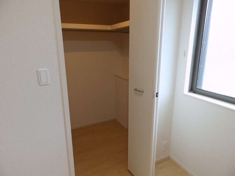 物件内観写真17　(同型参考写真です。)