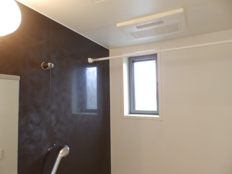 物件内観写真18　(同型参考写真です。)