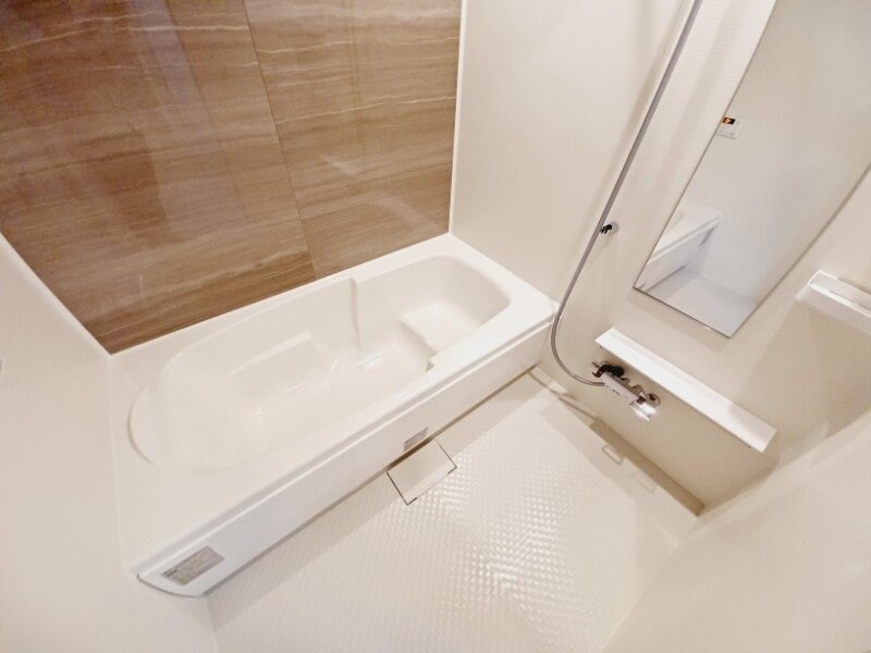 物件内観写真6　(同型参考写真)