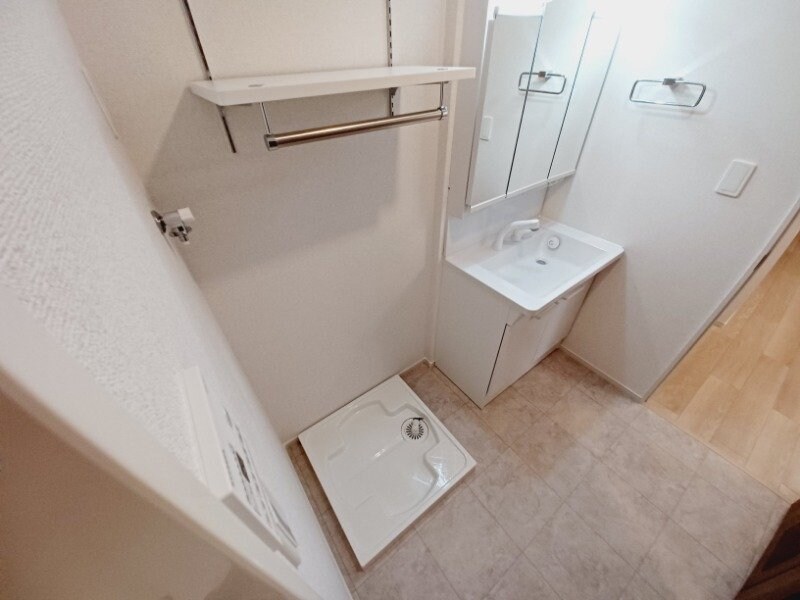 物件内観写真19　(同型参考写真)