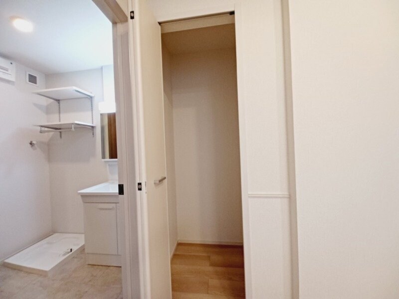 物件内観写真20　(同型参考写真)