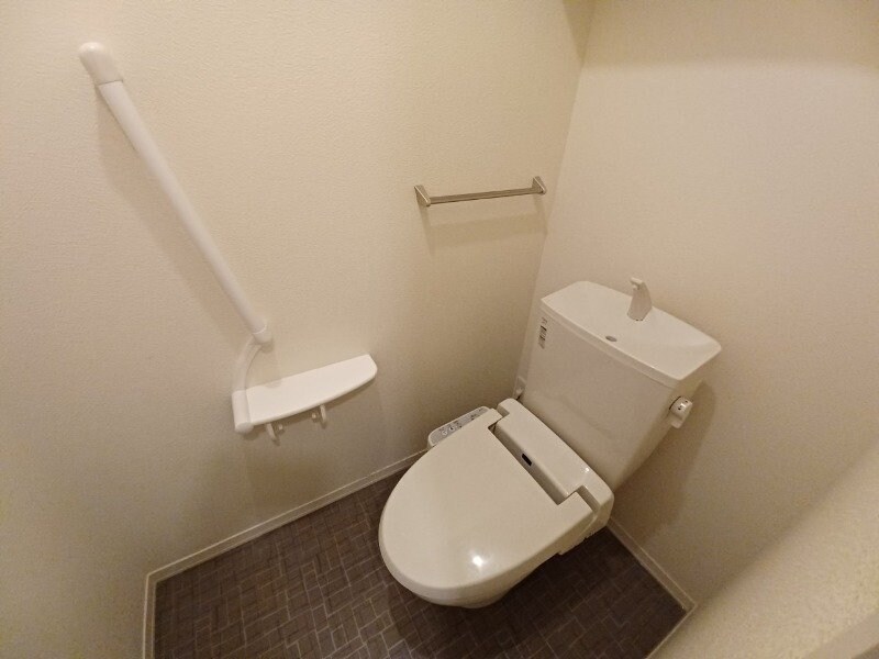 物件内観写真7　(同型参考写真)