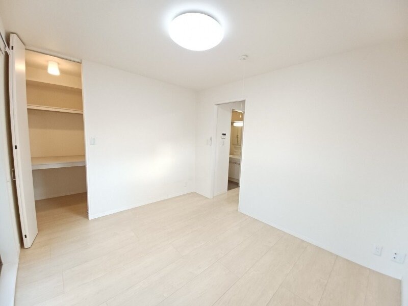 物件内観写真19　(同型参考写真)