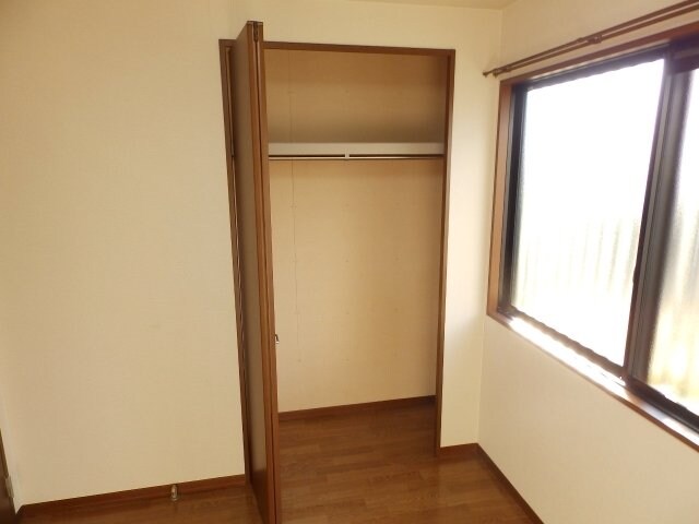 物件内観写真18　(収納)