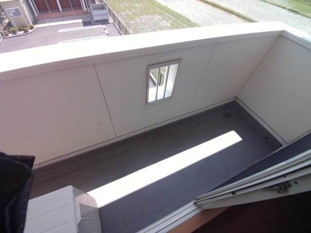 物件内観写真12　(バルコニー)