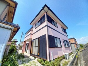 楠町南五味塚貸家外観写真