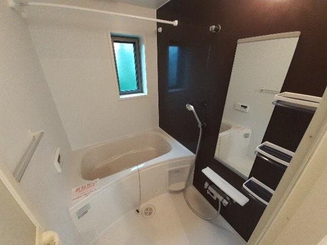 物件内観写真8　(同型参考写真)