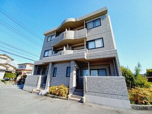 ダブルイーグル　A棟外観写真