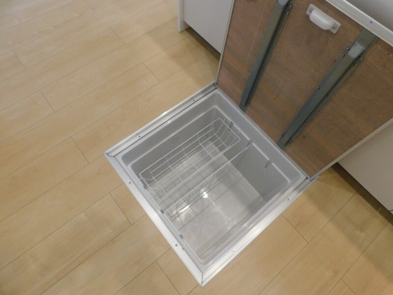 物件内観写真13　(同型参考写真です。)