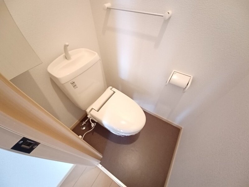 物件内観写真16　(同型反転タイプ)