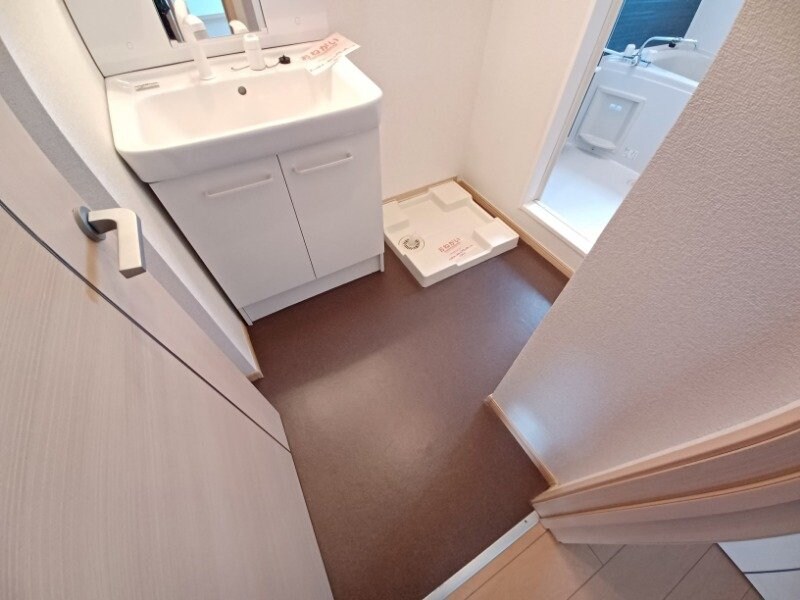 物件内観写真19　(同型反転タイプ)