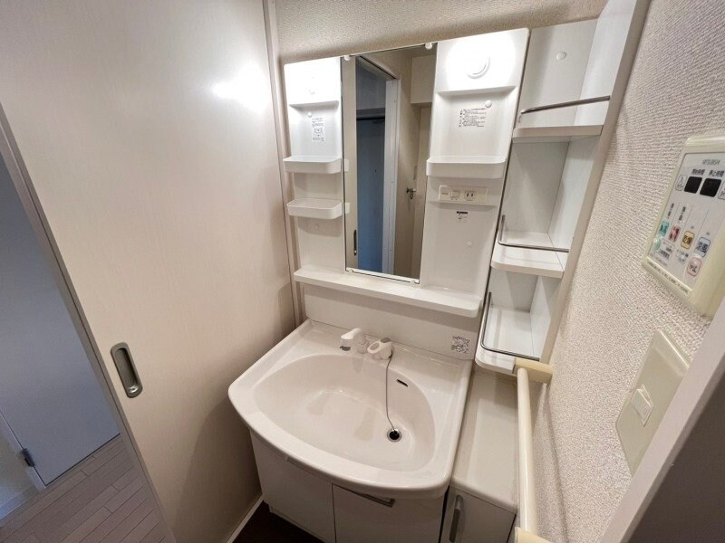 物件内観写真12　(同型参考写真)