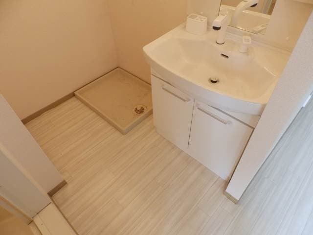 物件内観写真10　(同物件別室の画像です)