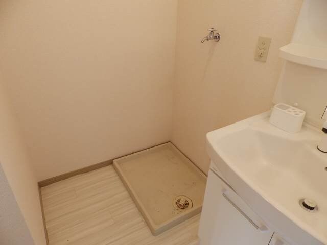 物件内観写真20　(同物件別室の画像です)