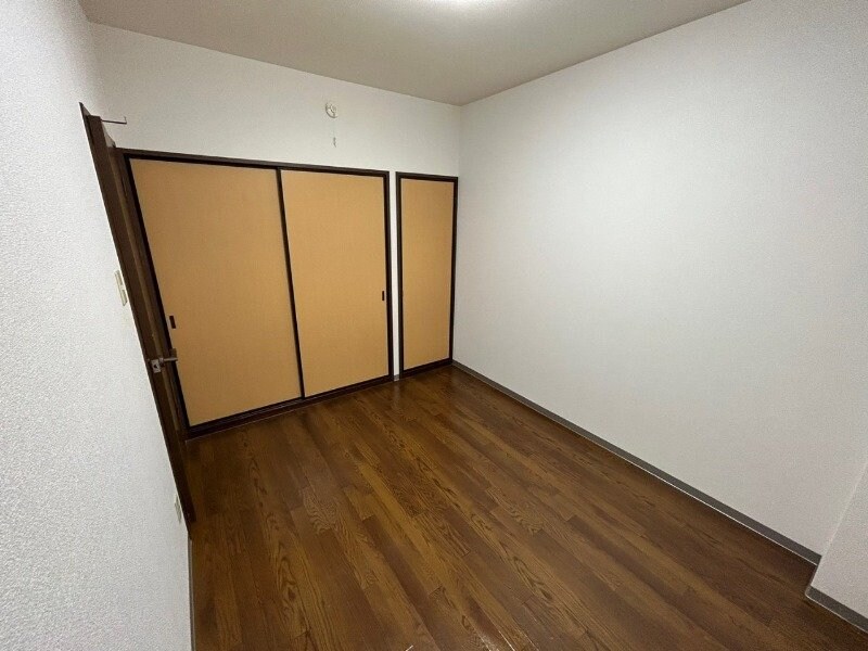 物件内観写真13　(同物件別部屋の物です。)