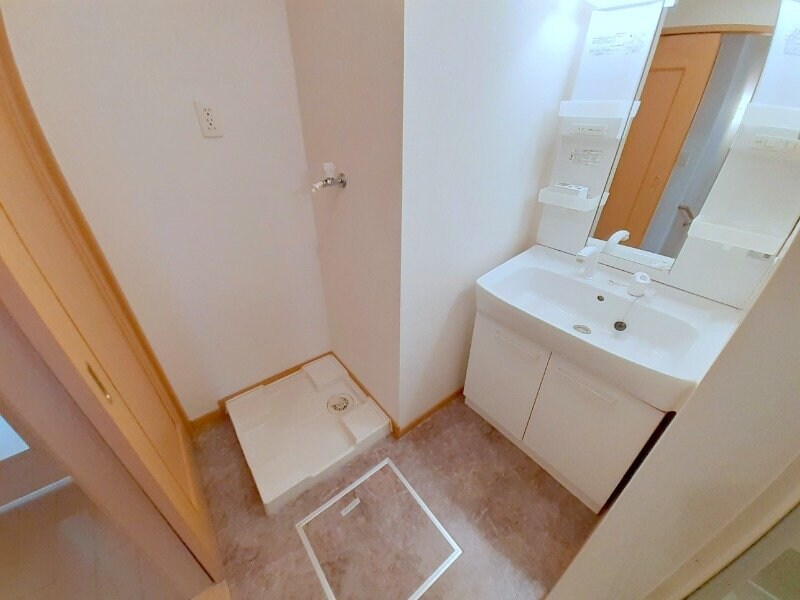 物件内観写真10　(同型タイプ画像)