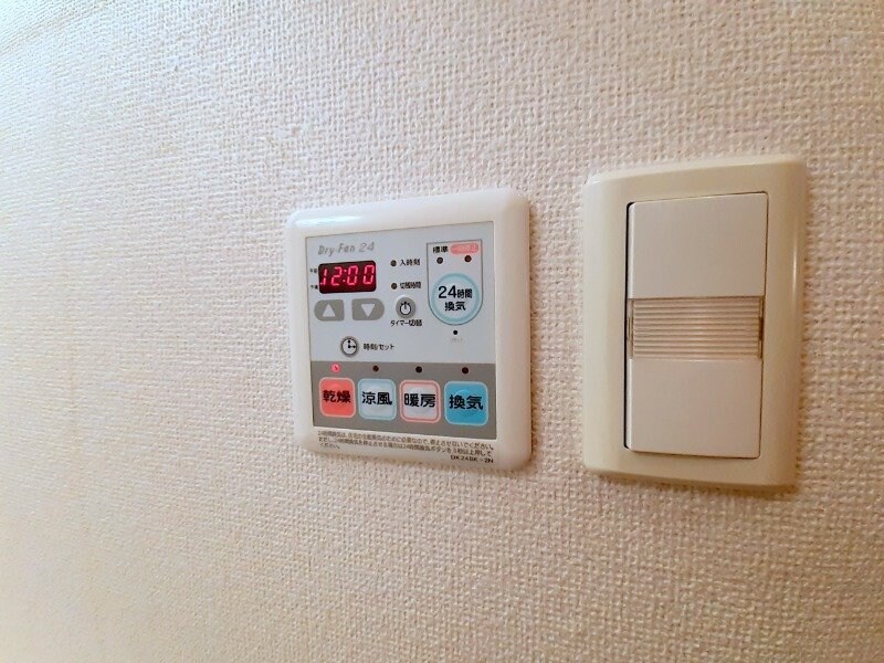 物件内観写真18　(同型タイプ画像)