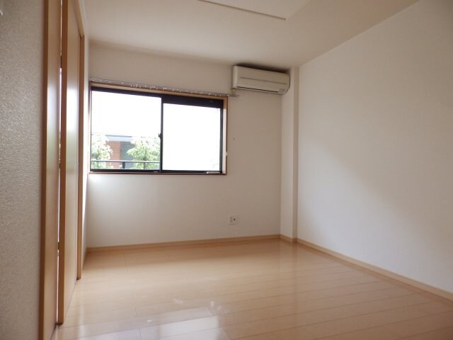 物件内観写真12　(同型参考写真)