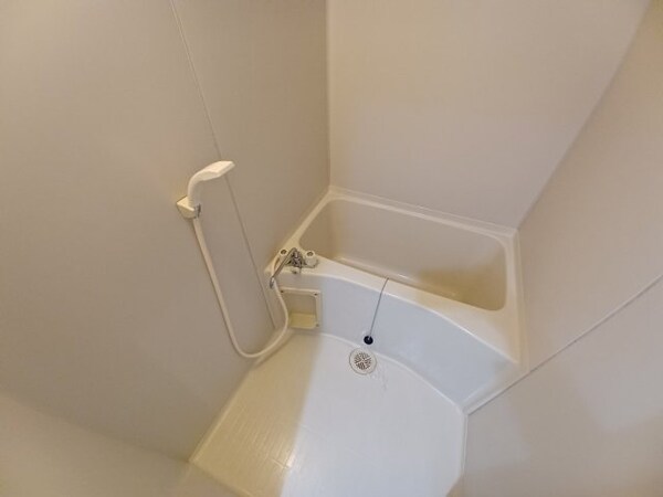 バス／シャワールーム等(同型参考写真)