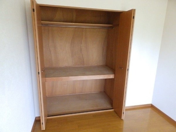 収納(同型参考写真)