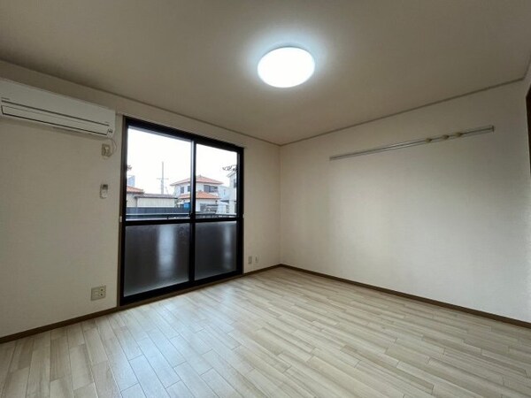 その他部屋・スペース(別部屋同型写真です。)