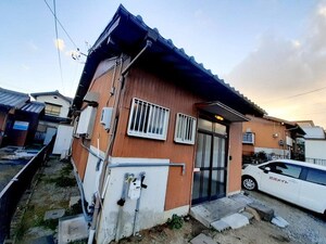 笹川2丁目214借家　中上（北中）外観写真