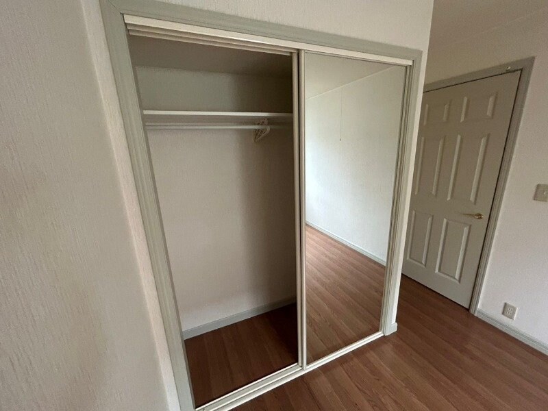 物件内観写真12　(同物件別室写真)