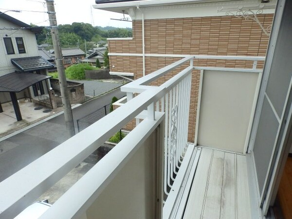 バルコニー(同物件別室写真)