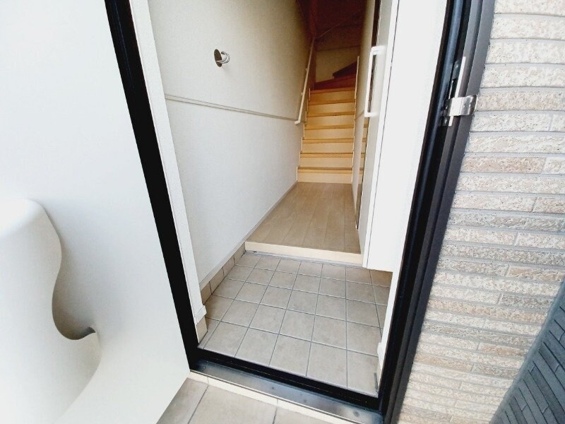 物件内観写真16　(同タイプの部屋写真です。)