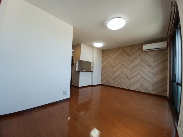 物件内観写真8　(同型参考写真)