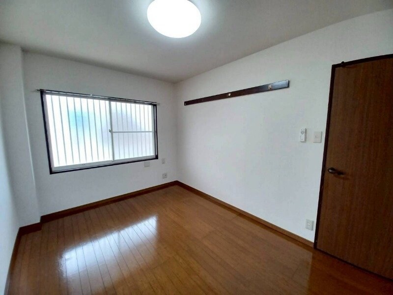 物件内観写真8　(同型参考写真)