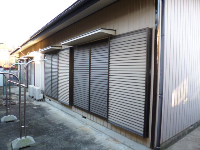 コスモサニー（七ツ屋）