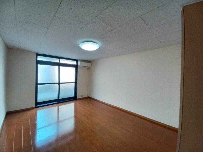 物件内観写真7　(同物件別室の画像です)