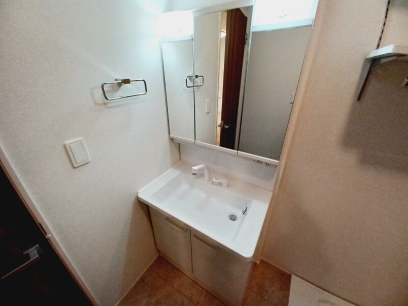 物件内観写真8　(同型参考写真)