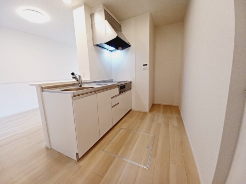 物件内観写真18　(同型参考写真)