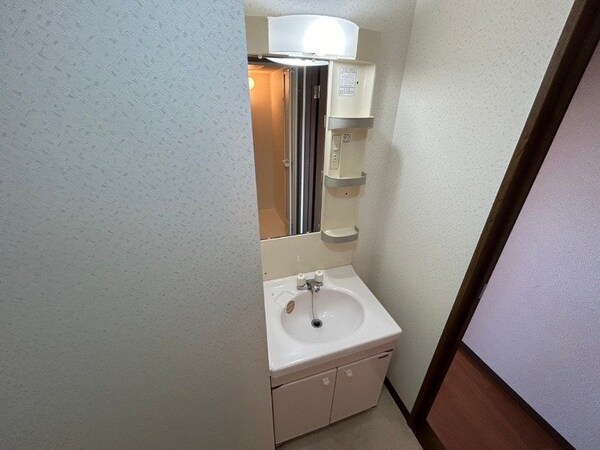 洗面所