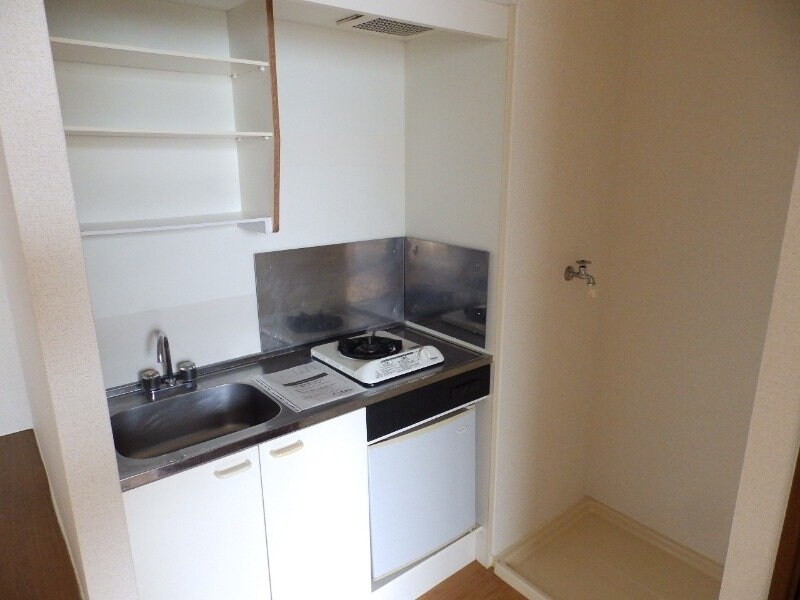 物件内観写真8　(同型部屋写真です。)