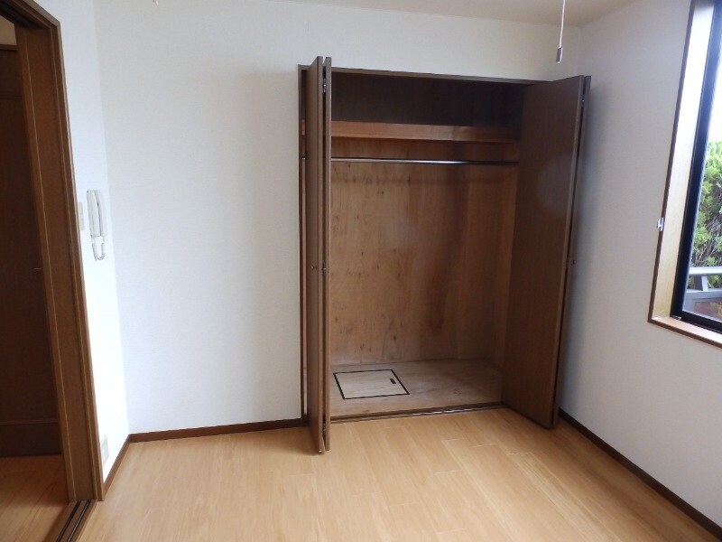 物件内観写真13　(同型部屋写真です。)