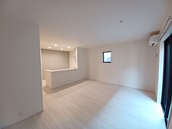 居室・リビング(同タイプのお部屋の写真です)