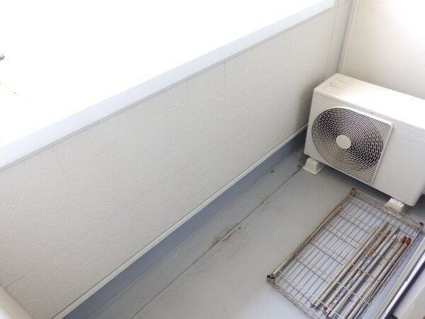 バルコニー(同物件別部屋タイプ)
