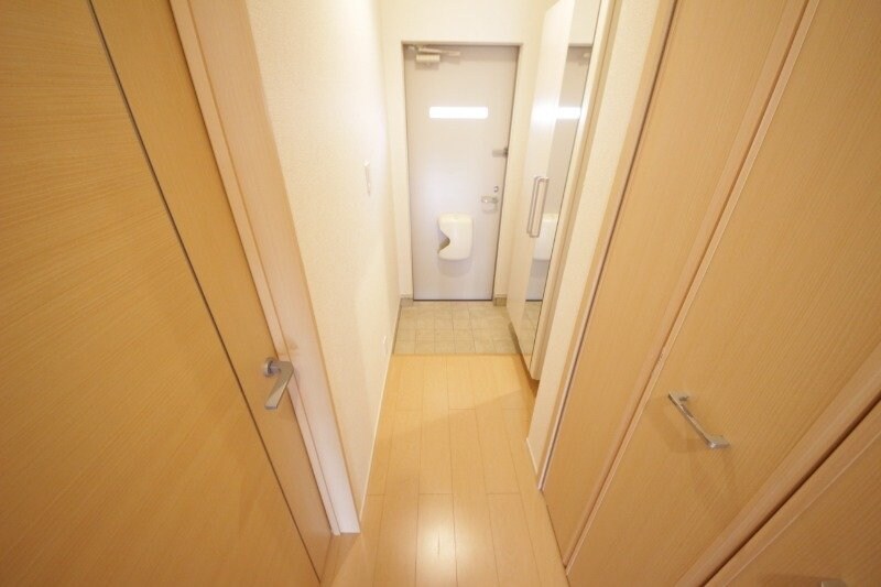 物件内観写真16　(別部屋反転写真です)