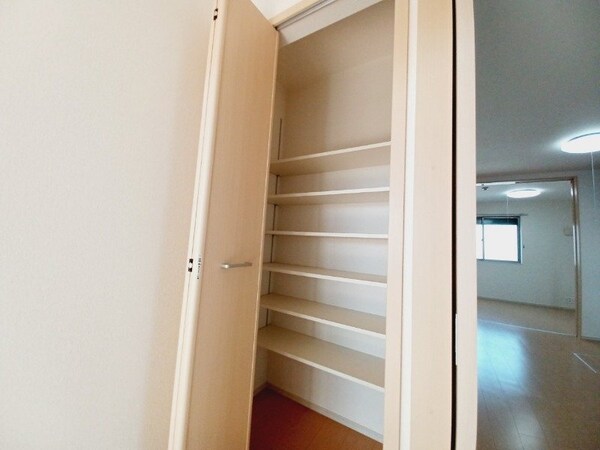 その他設備(同タイプの部屋写真です)