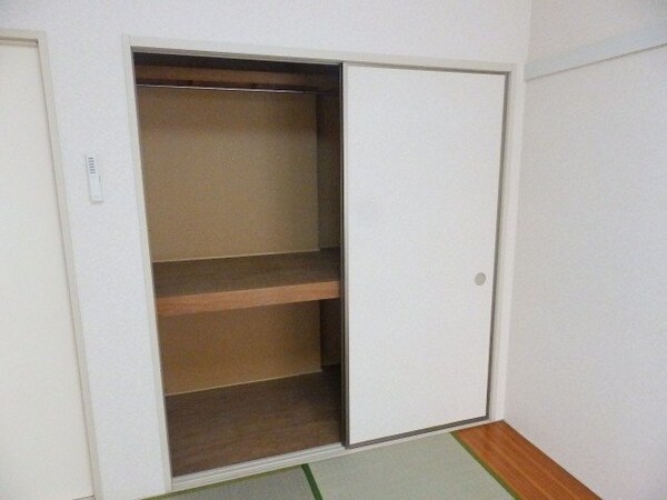 収納(収納)