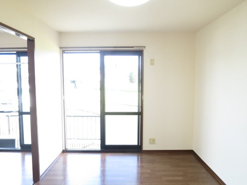 物件内観写真12　(同型参考写真)