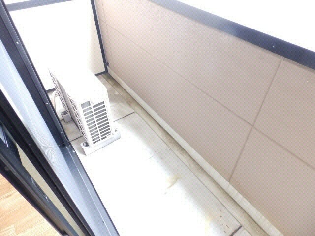 物件内観写真12　(ベランダ)