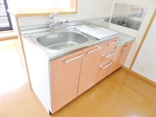 物件内観写真6　(同物件反転写真)