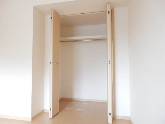 物件内観写真12　(同型参考写真)