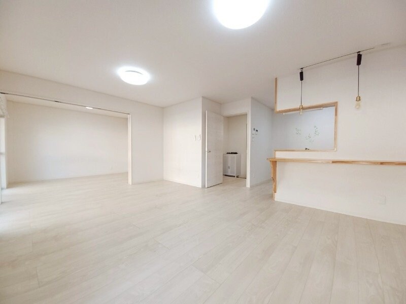 物件内観写真6　(同物件別室の画像です)