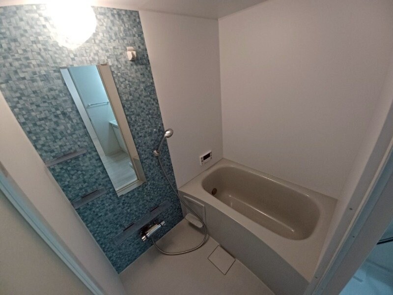 物件内観写真8　(同物件別室の画像です)