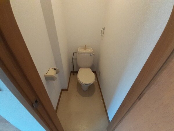 トイレ(同タイプ部屋写真です。)